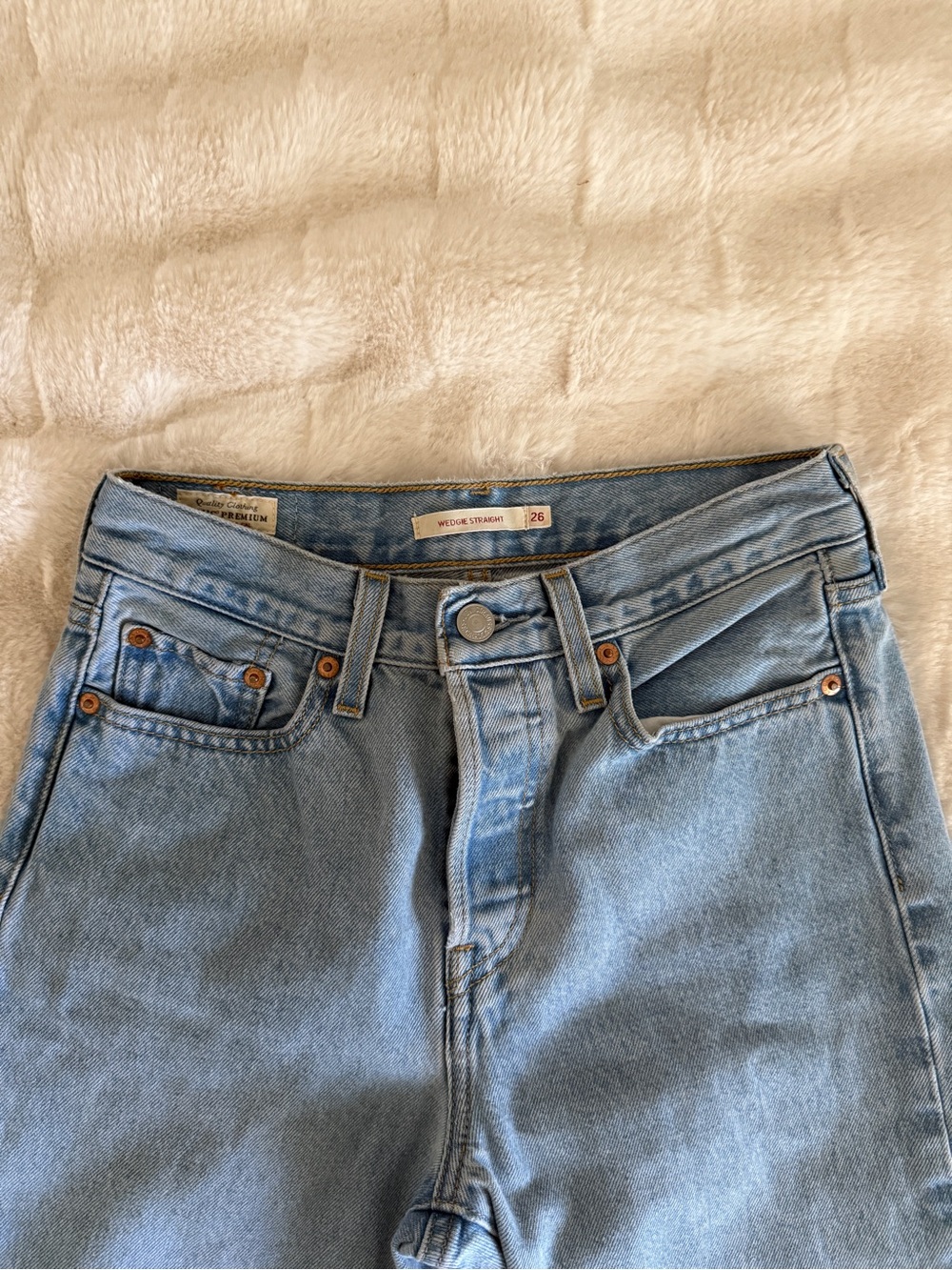 Levi's Light Wash High-Rise Straight Leg Jeans